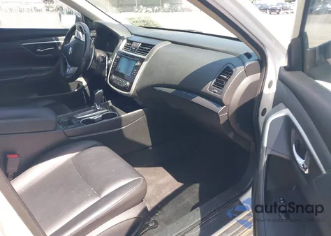 2018 Nissan Altima 2.5 Sr from USA, damaged, VIN 1N4AL3AP4JC241204